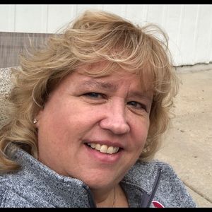 Meet your Posher, Sandra